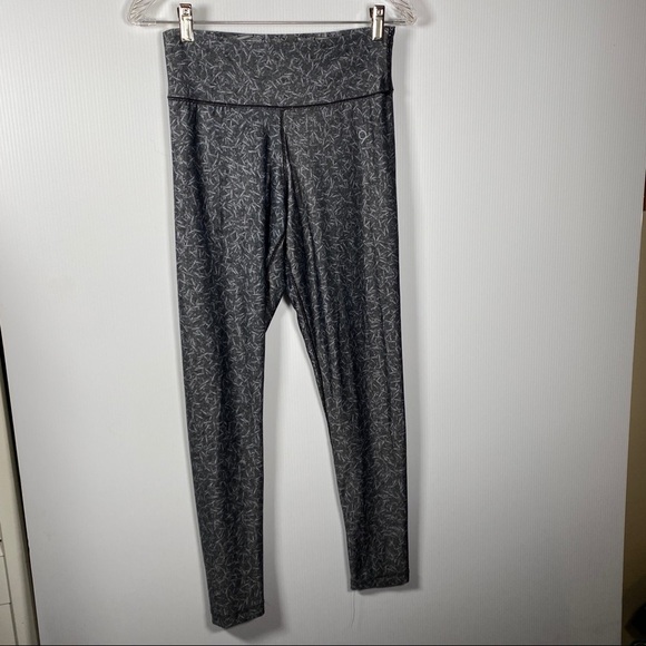 Nube 9 X Chris Jordon Pants - NUBE9 X CHRIS JORDON. Stop Gun Violence leggings M